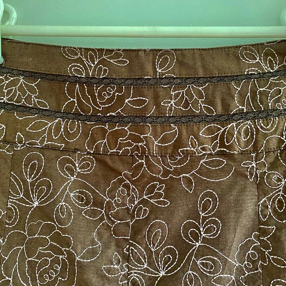 Embroidered Cotton Skirt - Picture 2 of 3